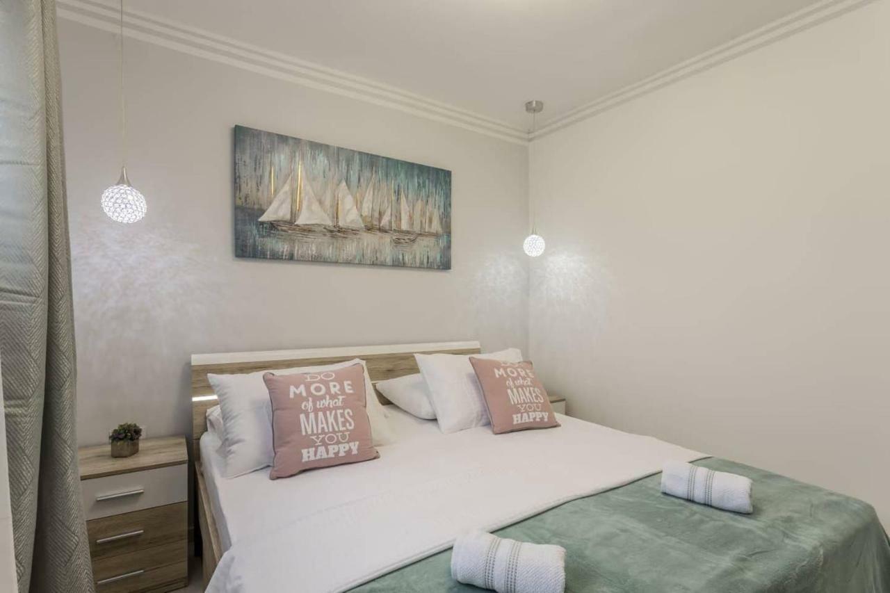 Royal Silver Apartment Vodice Esterno foto