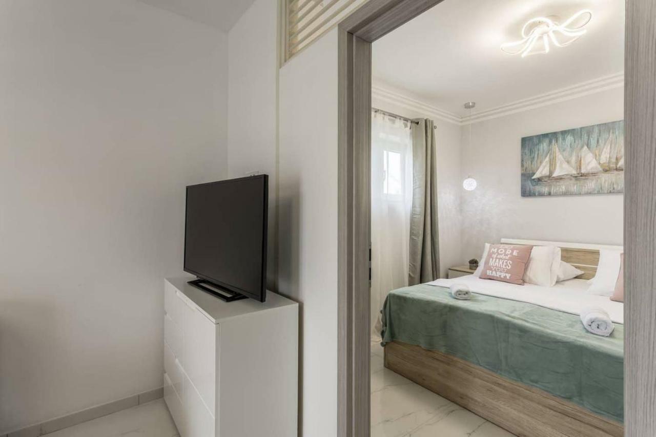 Royal Silver Apartment Vodice Esterno foto