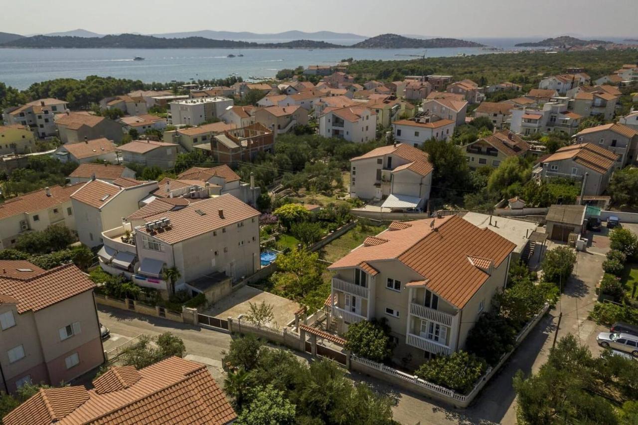Royal Silver Apartment Vodice Esterno foto