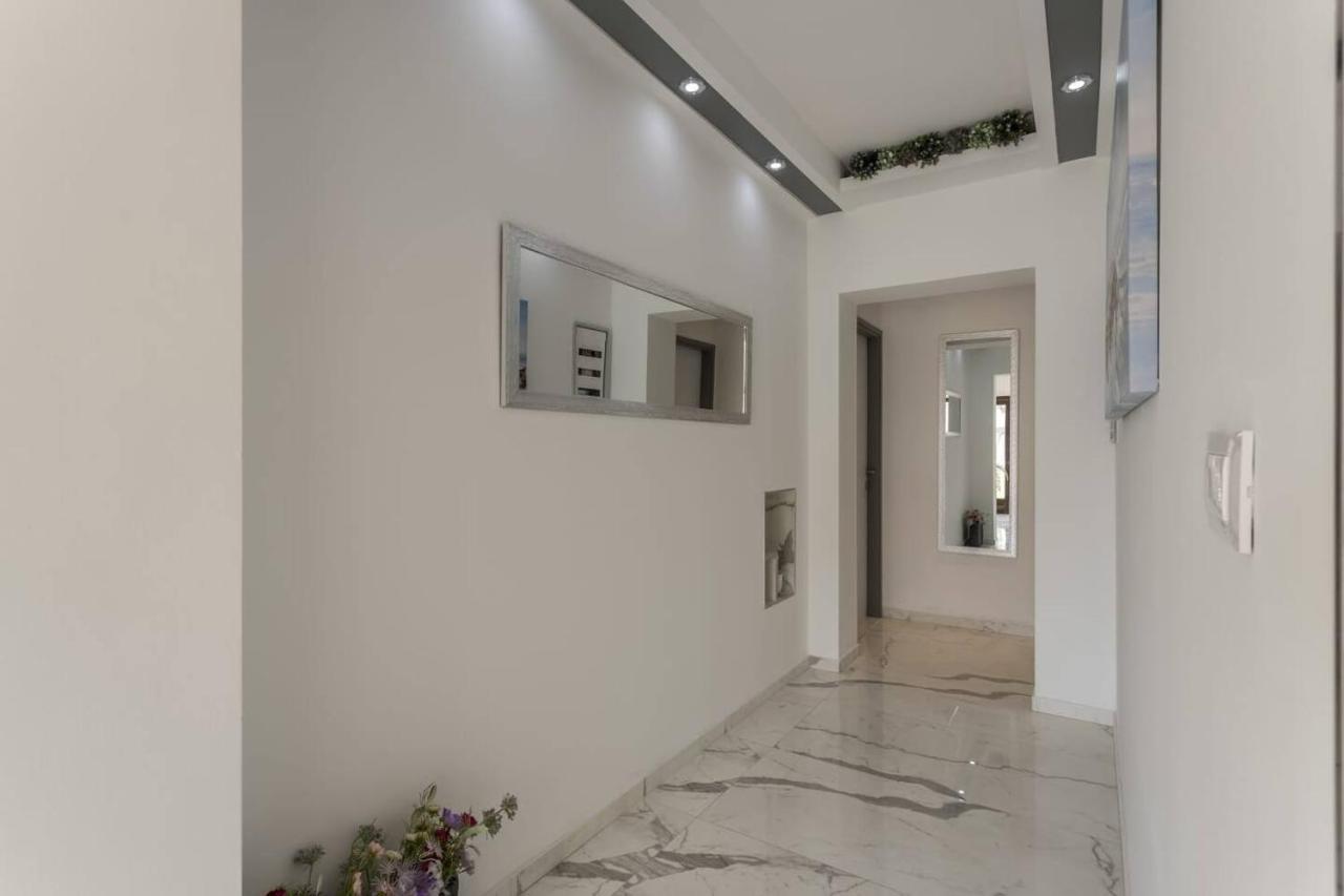 Royal Silver Apartment Vodice Esterno foto